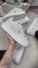 Tênis Nike Air Force - Branco/Creme