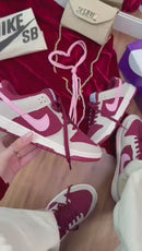 Tênis Nike Dunk Low - Cherry