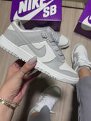 Tênis Nike Dunk Low - Cinza