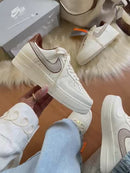 Tênis Nike Air Force  - Lux Shine