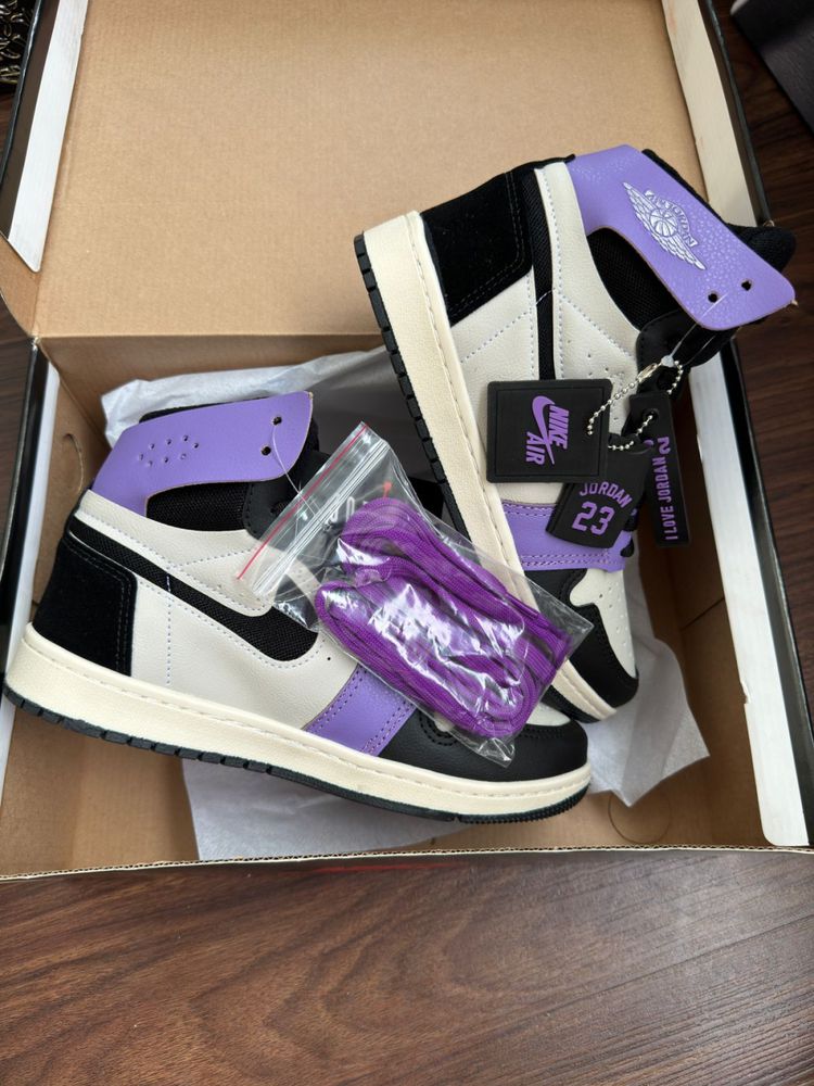 Tênis Air Jordan 1 Zoom - Roxo