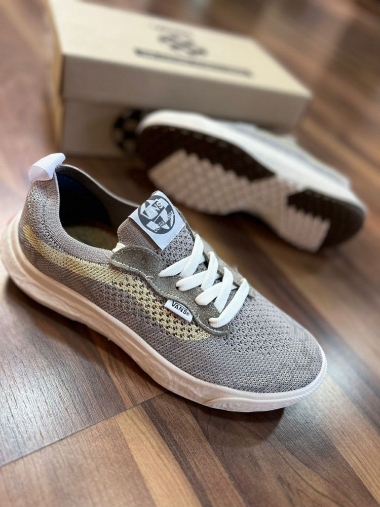 Tênis Ultrarange - VR3 Cinza